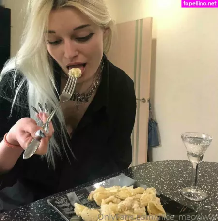 Step Sisss OnlyFans Thumbnail #Ono0ECgxMn