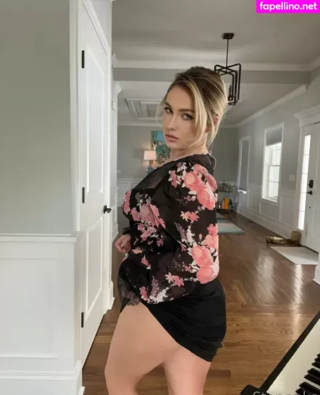 Stepanka OnlyFans Thumbnail #PCHsvL1E66