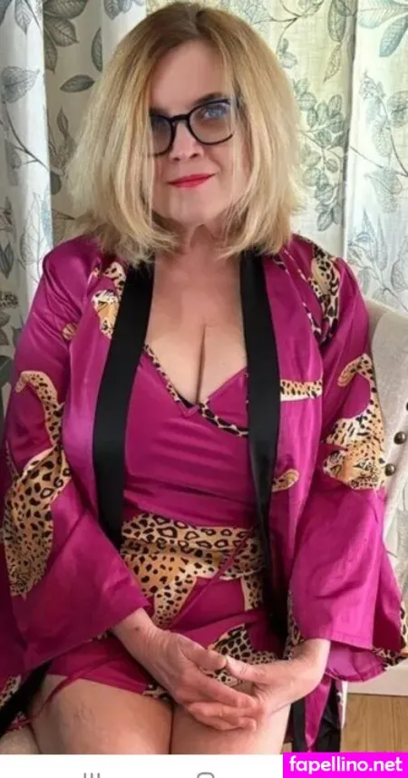 Stepankasmom OnlyFans Thumbnail #o2ZT2d7ihG