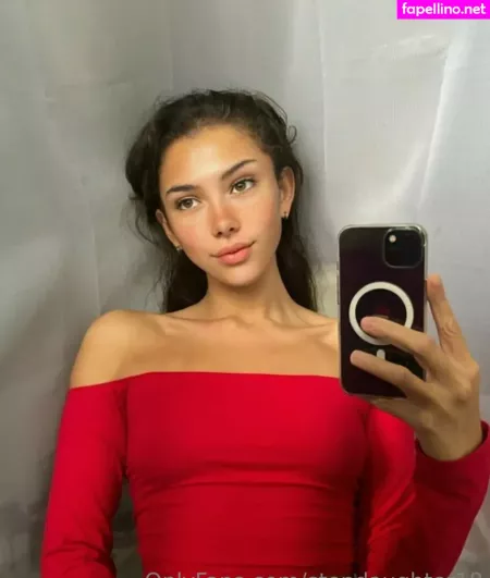 Stepdaughter18 OnlyFans Thumbnail #8y65zvgi7q