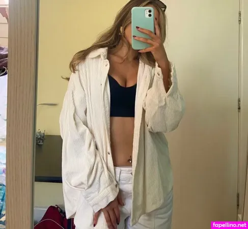 Steph Briggs OnlyFans Thumbnail #TDSNOau2AR