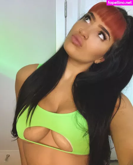 Steph De Lander OnlyFans Thumbnail #DmDfVnpNx9