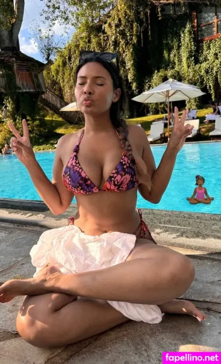 Steph Karl OnlyFans Thumbnail #2J0tnIQbfs