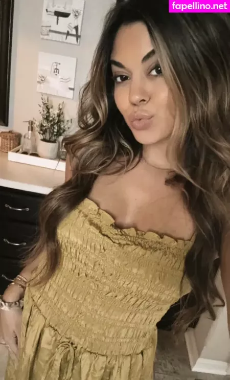 Steph Pappas OnlyFans Thumbnail #QcQckgbl4b