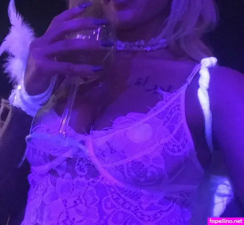 Stephanie Adele OnlyFans Thumbnail #09Q3lF59Vq