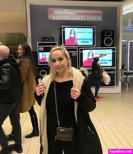 Stephanie Adele OnlyFans Thumbnail #SvmMrXfodd