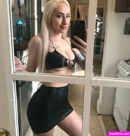 Stephanie Adele OnlyFans Thumbnail #UJYK4ALtQM