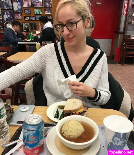 Stephanie Adele OnlyFans Thumbnail #rJ5uEBKYIF