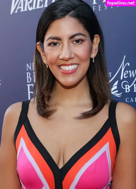 Stephanie Beatriz OnlyFans Thumbnail #5zga0ZOLSb