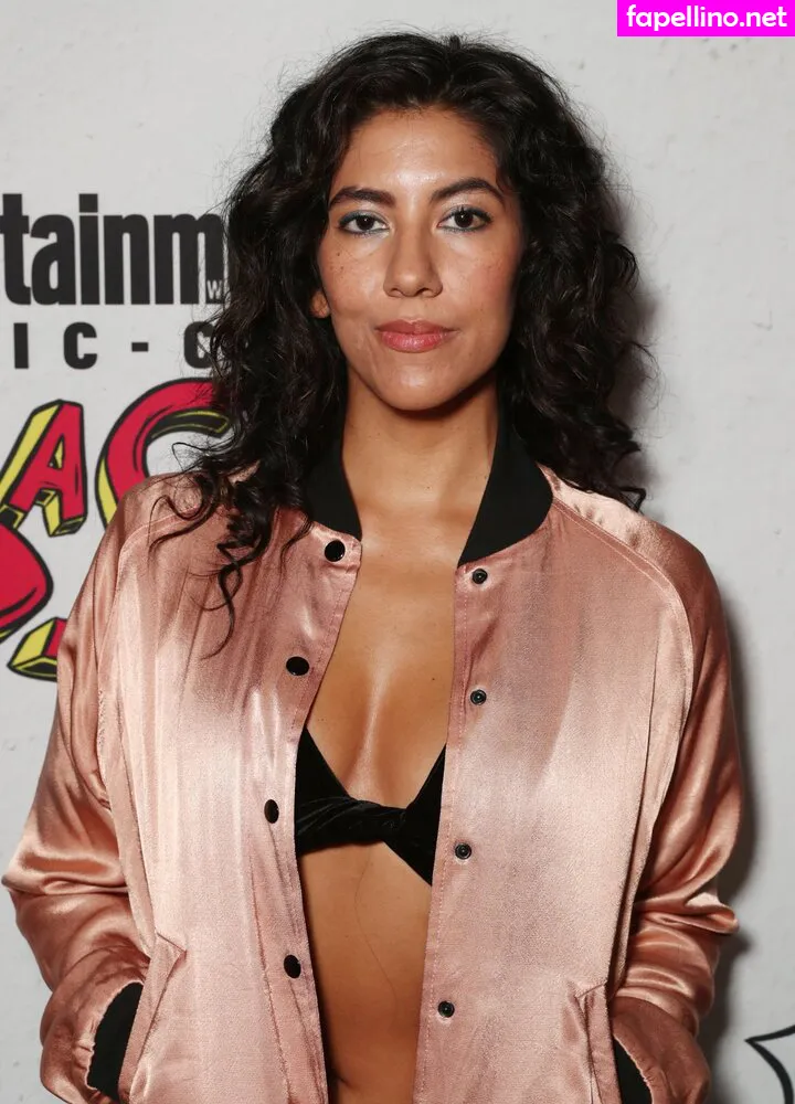 Rosa Diaz, bellasramos, iamstephbeatz, stephaniebeatriz Nude Leaked OnlyFans Photo #IXPfohZdyl