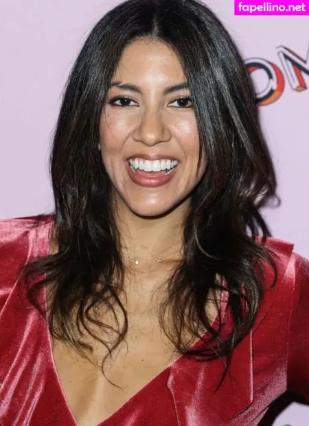 Stephanie Beatriz OnlyFans Thumbnail #jCA5K77ANz