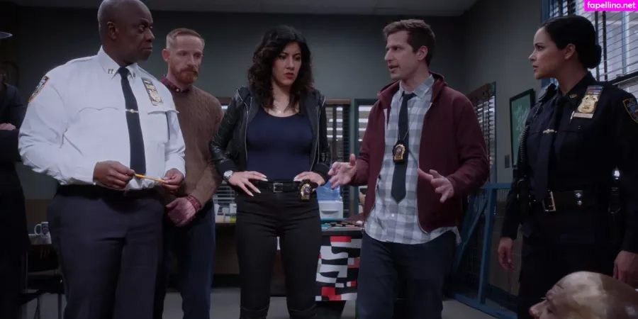 Stephanie Beatriz OnlyFans Thumbnail #l0VBWVwJ22