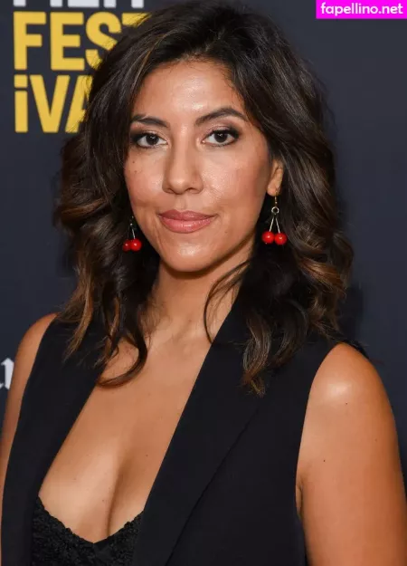 Stephanie Beatriz OnlyFans Thumbnail #xmzN9daaHl