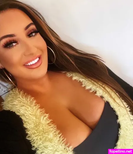 Stephanie Bebb OnlyFans Thumbnail #YuXXagYBvq