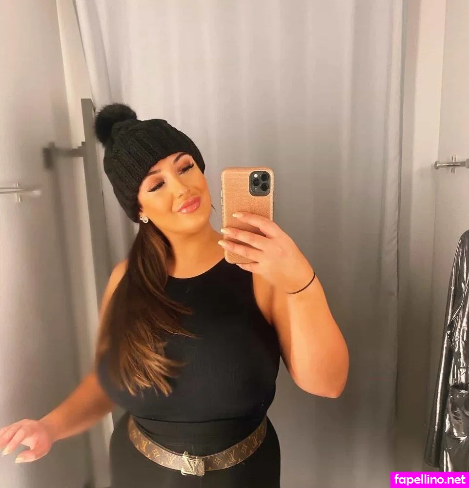bustybrunettes, miss_bebb, stephanie_bebb Nude Leaked OnlyFans Photo #g2CeypF92G