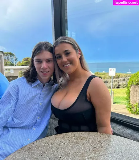 Stephanie C OnlyFans Thumbnail #oJMPFY8IWA