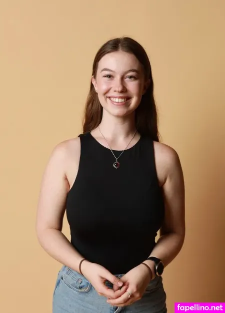 Stephanie Cox OnlyFans Thumbnail #1HHGW48J8m