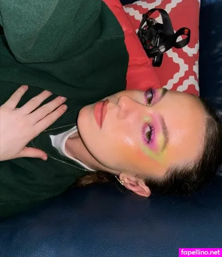 Stephanie Cox OnlyFans Thumbnail #7Yy1Lp190s