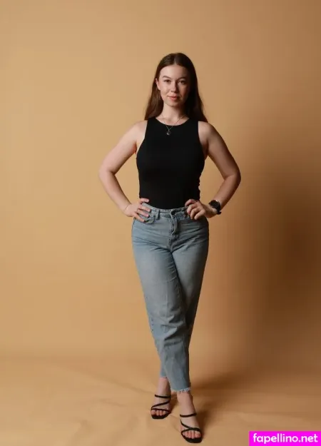 Stephanie Cox OnlyFans Thumbnail #ETwnYpnKRG