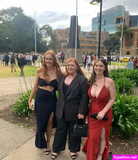 Stephanie Cox OnlyFans Thumbnail #TtT6vutwjX