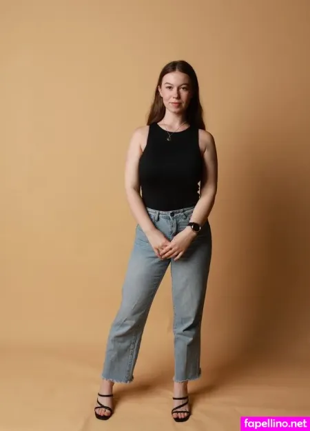 Stephanie Cox OnlyFans Thumbnail #TzkTtB9xoh