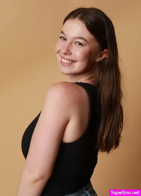 Stephanie Cox OnlyFans Thumbnail #jZ4aNjhdsK