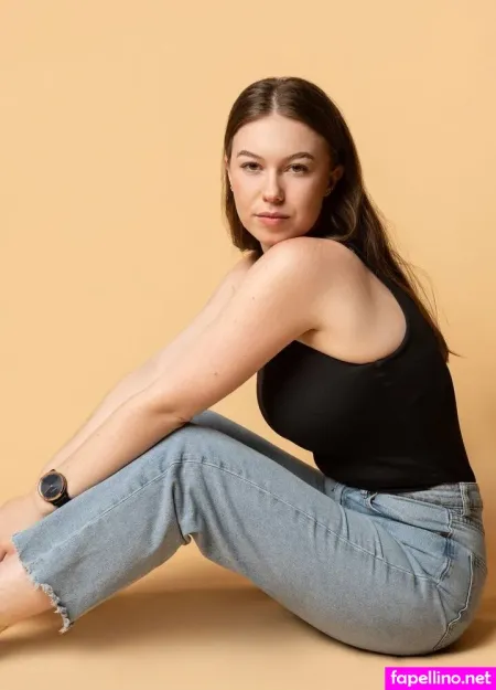 Stephanie Cox OnlyFans Thumbnail #oYimHjg3EO