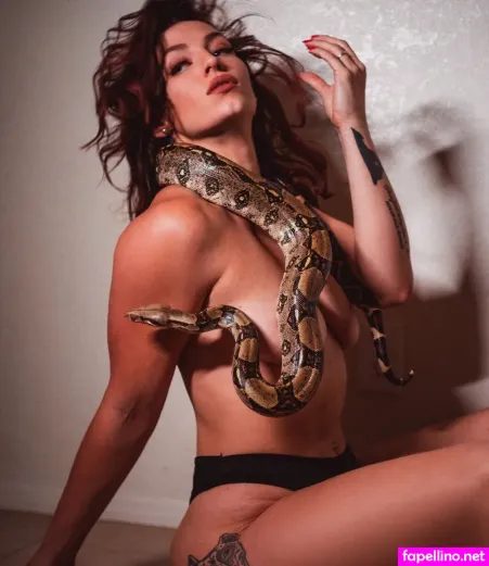 Stephanie Delman OnlyFans Thumbnail #SV2fZRaM4w