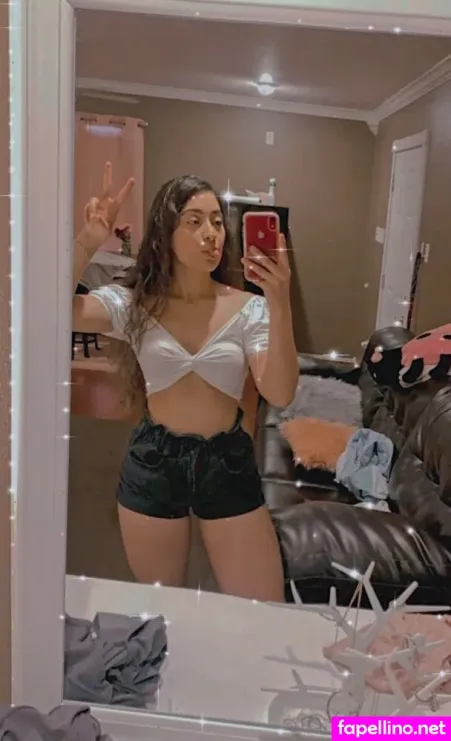 Stephanie Fanelle OnlyFans Thumbnail #6E78PHbbLV