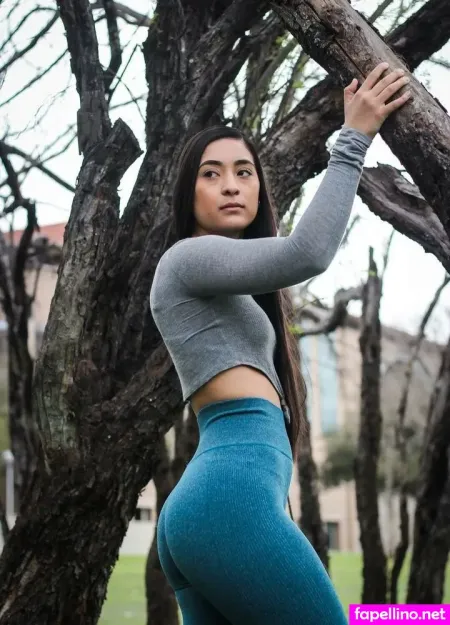 Stephanie Fanelle OnlyFans Thumbnail #BrirUu5r47