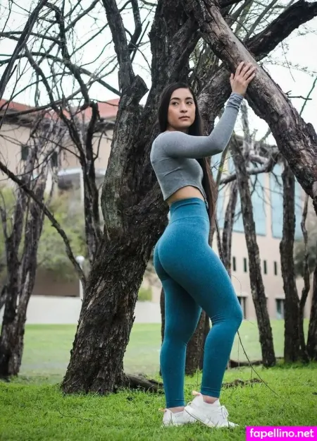 Stephanie Fanelle OnlyFans Thumbnail #de8akCg0RC