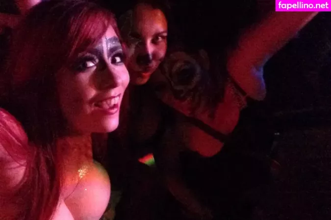 Stephanie Fox OnlyFans Thumbnail #Sd8KvzNiea