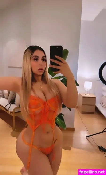 Stephanie Guizar OnlyFans Thumbnail #qevL32axpK