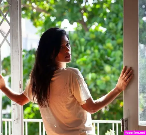 Stephanie Ilha OnlyFans Thumbnail #FW1bLe4Mts