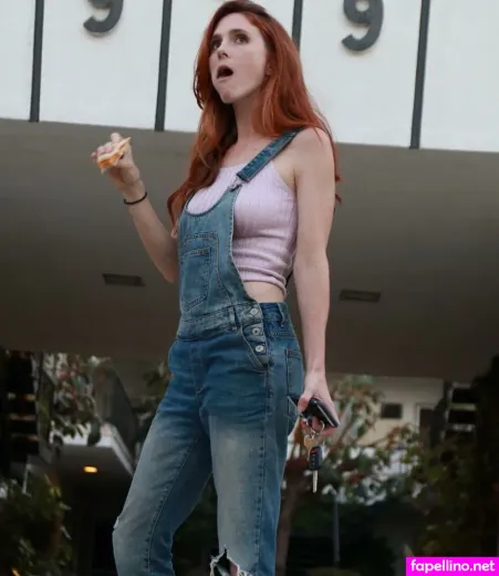 Stephanie Koenig OnlyFans Thumbnail #1IsOWcGAhH