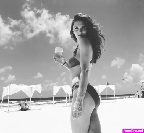 Stephanie Koenig OnlyFans Thumbnail #OMCxTWLPHw