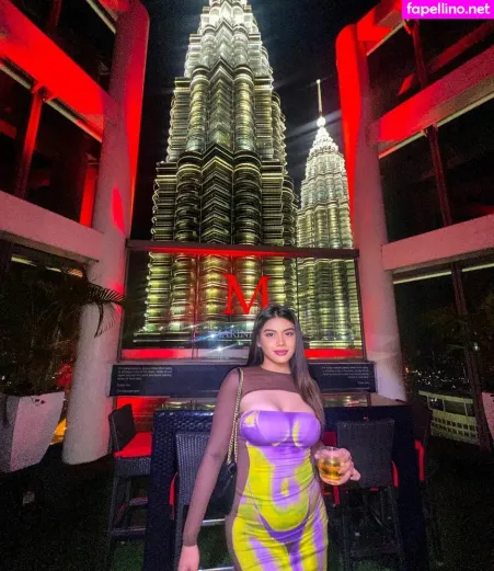 Stephanie Licas OnlyFans Thumbnail #4xyBcFqu7C