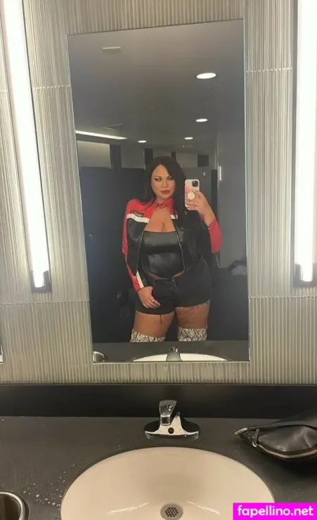 Stephanie Mallick 1 OnlyFans Thumbnail #TPENZc5ytE