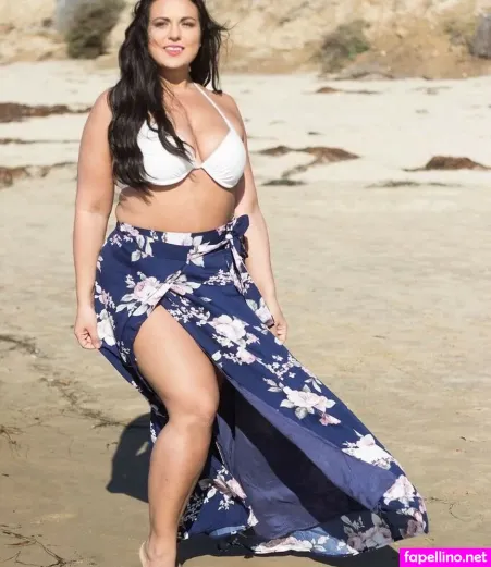 Stephanie Mallick 1 OnlyFans Thumbnail #a2ZOMxduru
