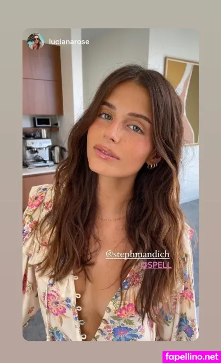 Stephanie Mandich OnlyFans Thumbnail #2v4lmDamFq