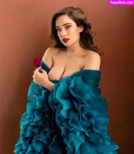 Stephanie Oustalet OnlyFans Thumbnail #OtehWjQSP1