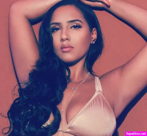 Stephanie Perez OnlyFans Thumbnail #GTtYSnkjHu