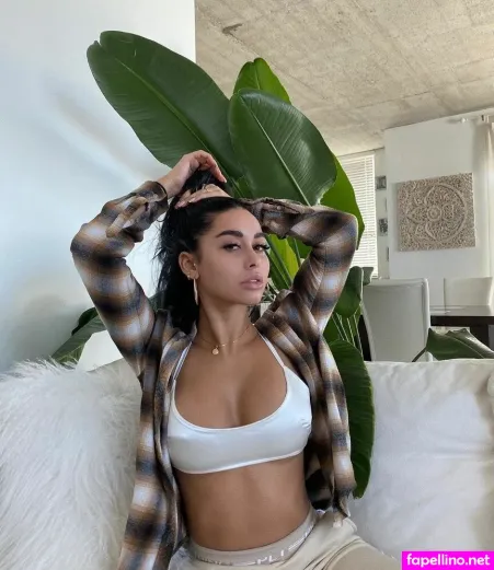 Stephanie Rao OnlyFans Thumbnail #UfHybFODJR