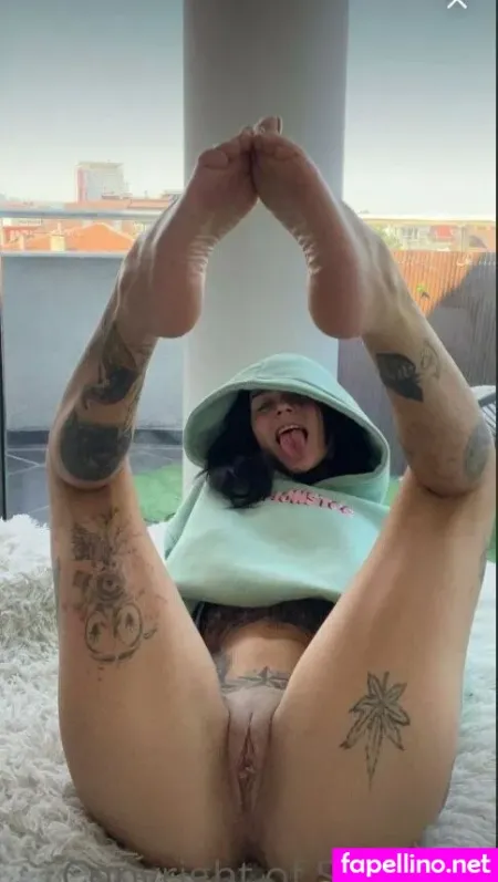 Stephanie Raszolkov OnlyFans Thumbnail #b84PBh7tJM