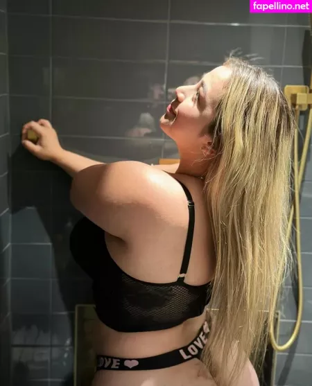 Stephanie Reyes OnlyFans Thumbnail #dhtMIO5eq9