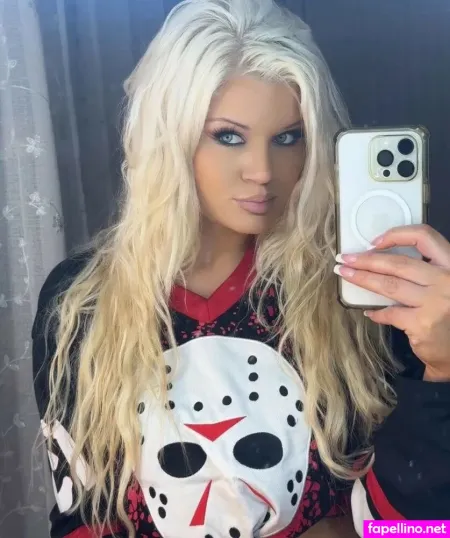 Stephanie Sampson OnlyFans Thumbnail #JsfXQNtZf3