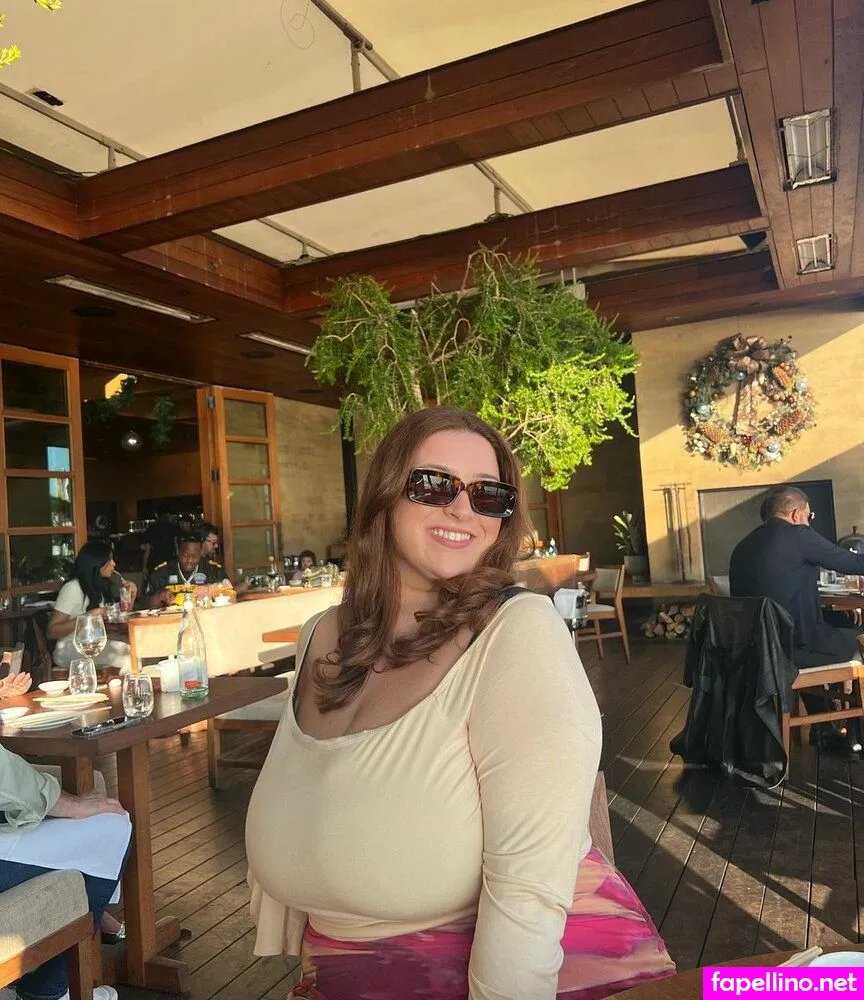 paigesangster, steph_sangstaaa Nude Leaked OnlyFans Photo #8I3n6bFG9i