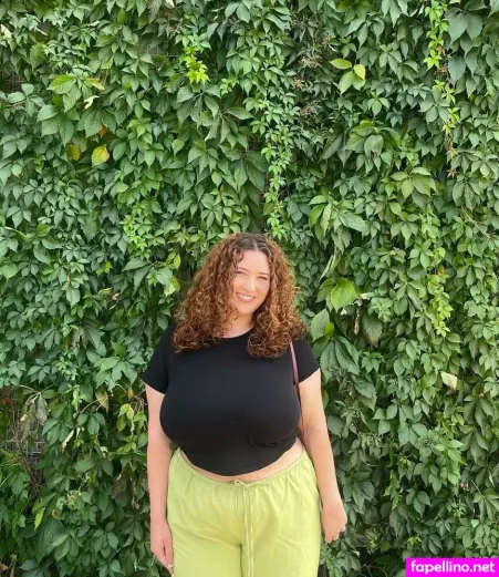 Stephanie Sangster OnlyFans Thumbnail #ZnKjZBsC01