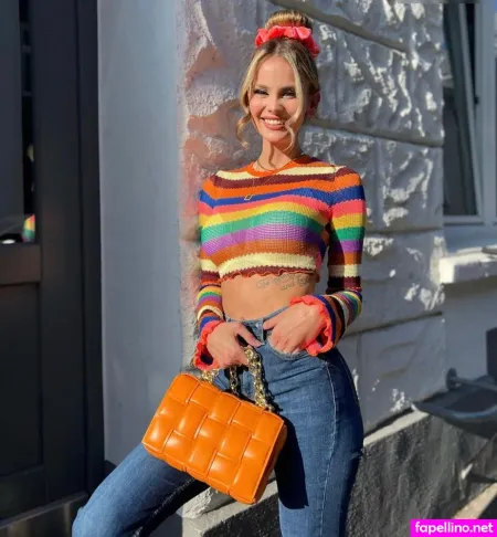 Stephanie Schmitz OnlyFans Thumbnail #9wv6BEKrkq