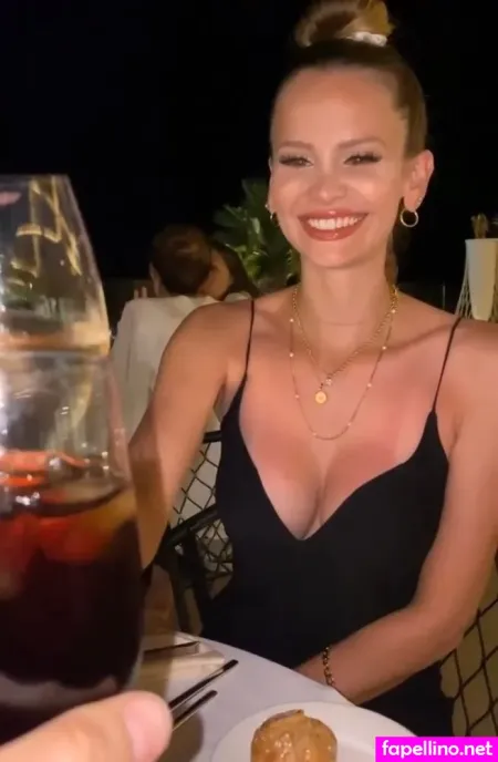 Stephanie Schmitz OnlyFans Thumbnail #U0QY3dktkL